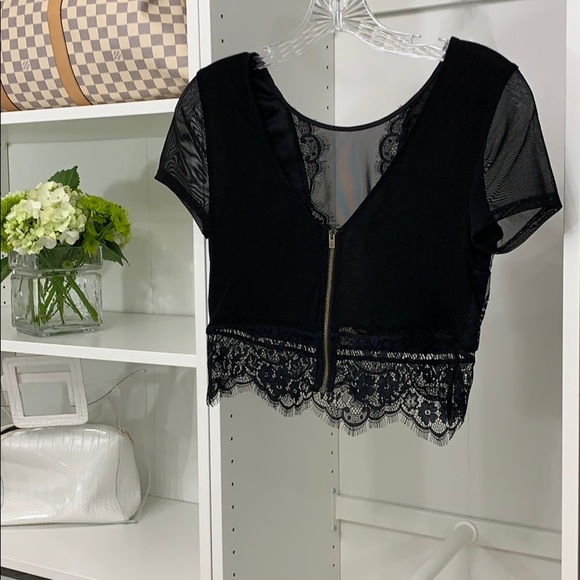 ‼️SOLD‼️ Express mesh crop top - Picture 2 of 2